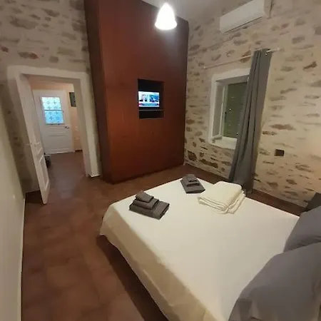 La Piccola Casa Ermoupoli